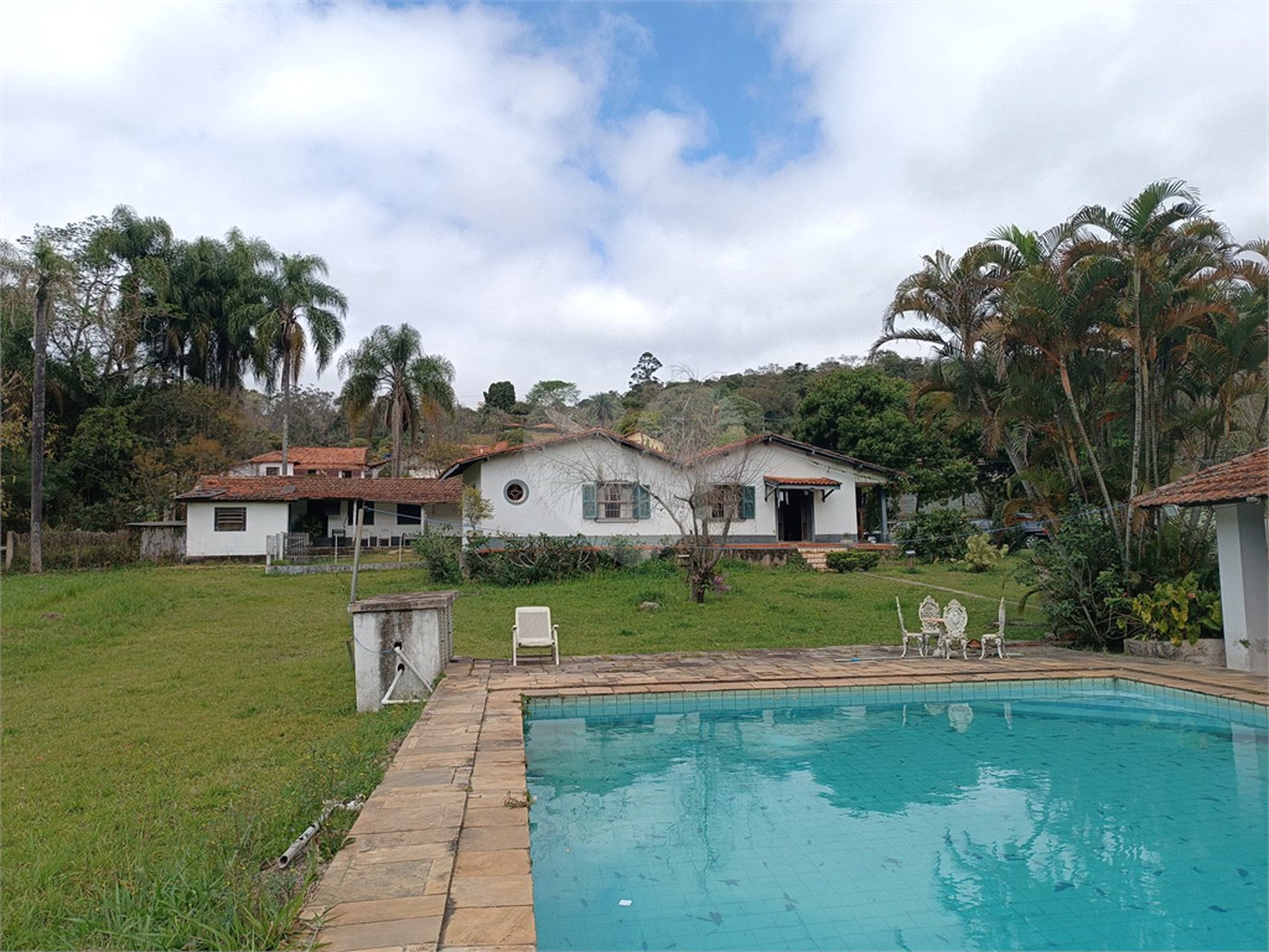 Chácara à venda com 3 quartos, sendo 1 suíte, em Dos Mendes, São Roque, SP
