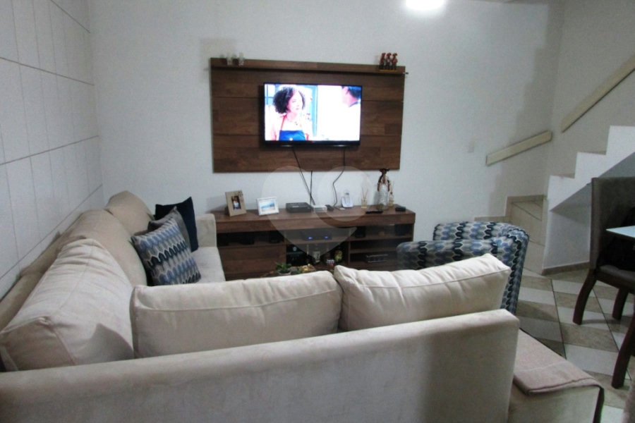 Sobrado à venda com 3 quartos, sendo 1 suíte, em Vila Maria Alta, São Paulo, SP