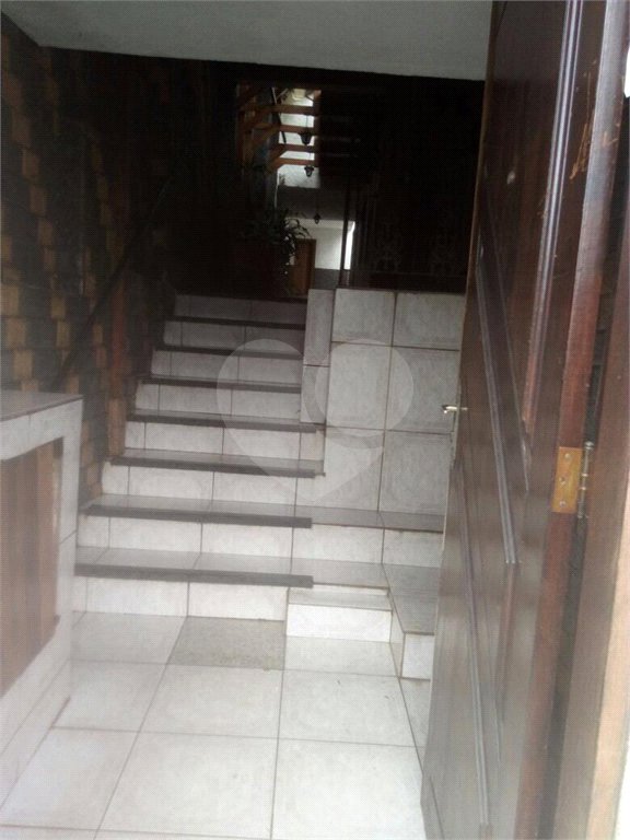 Sobrado à venda com 4 quartos em Jardim Ana Maria, Santo André, SP