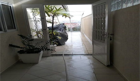 Casa Térrea à venda com 3 quartos, sendo 2 suítes,  em Vila Mazzei, São Paulo, SP