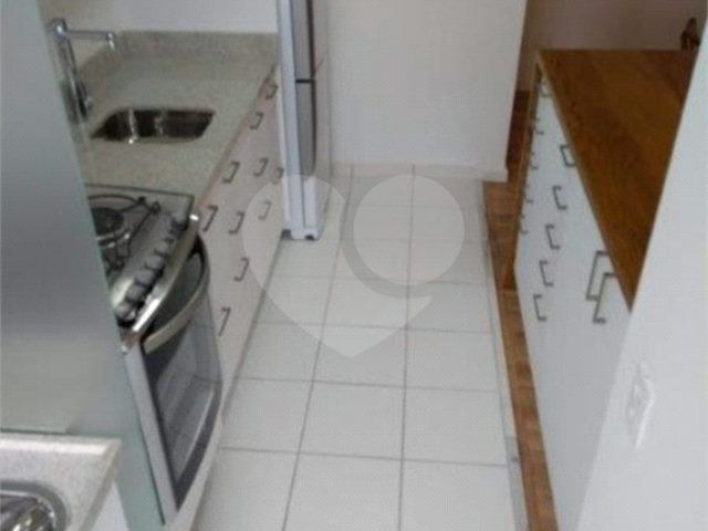 Apartamento à venda com 2 quartos, sendo 1 suíte,  em Gramado, Cotia, SP