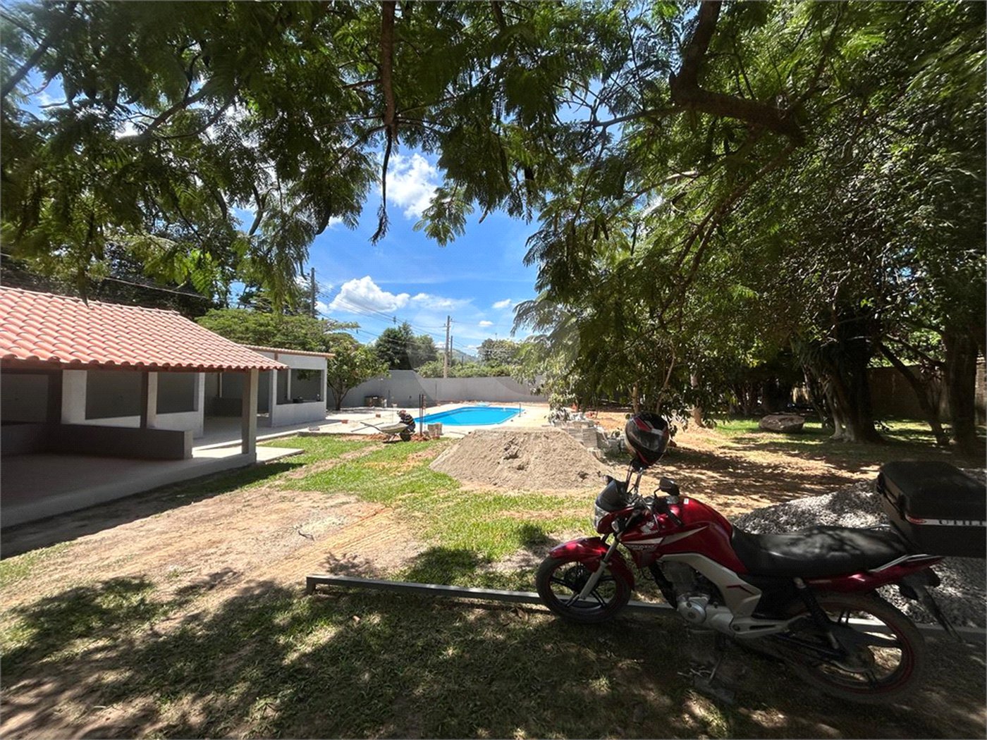 Casa à venda com 3 quartos, sendo 1 suíte, em Shamballa Village, Itu, SP