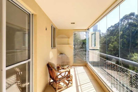 Apartamento à venda ou para alugar com 3 quartos, sendo 1 suíte,  em Vila Andrade, São Paulo, SP