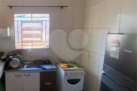 Casa à venda com 2 quartos em Jardim Vitoria, Ponta Porã, MS