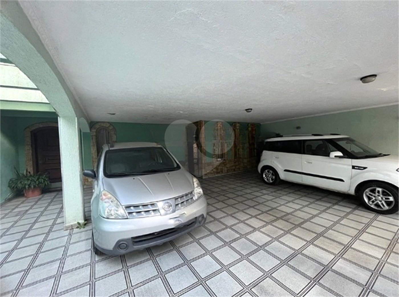 Casa à venda com 4 quartos, sendo 2 suítes, em Vila Rosália, Guarulhos, SP