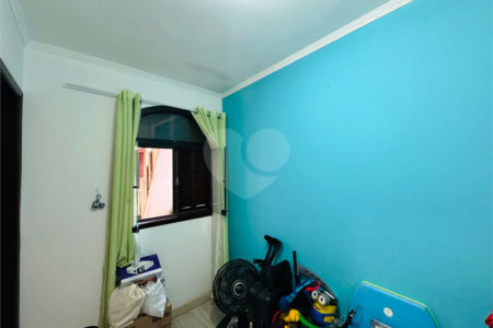 Casa à venda com 4 quartos, sendo 2 suítes, em Parque Santo Antônio, Guarulhos, SP