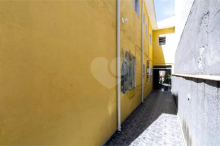 Casa à venda com 5 quartos, sendo 1 suíte, em Vila Rosália, Guarulhos, SP