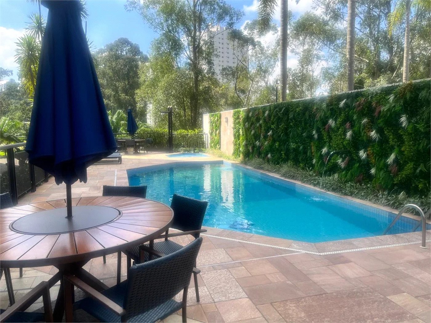 Cobertura à venda ou para alugar com 4 suítes em Jardim Morumbi, São Paulo, SP