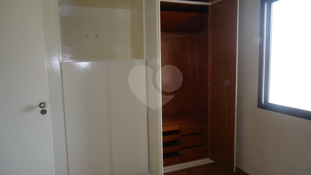 Sobrado à venda com 3 quartos, sendo 1 suíte, em Vila Paulicéia, São Paulo, SP