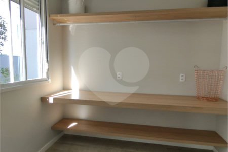 Apartamento à venda com 2 quartos em Santo Amaro, São Paulo, SP