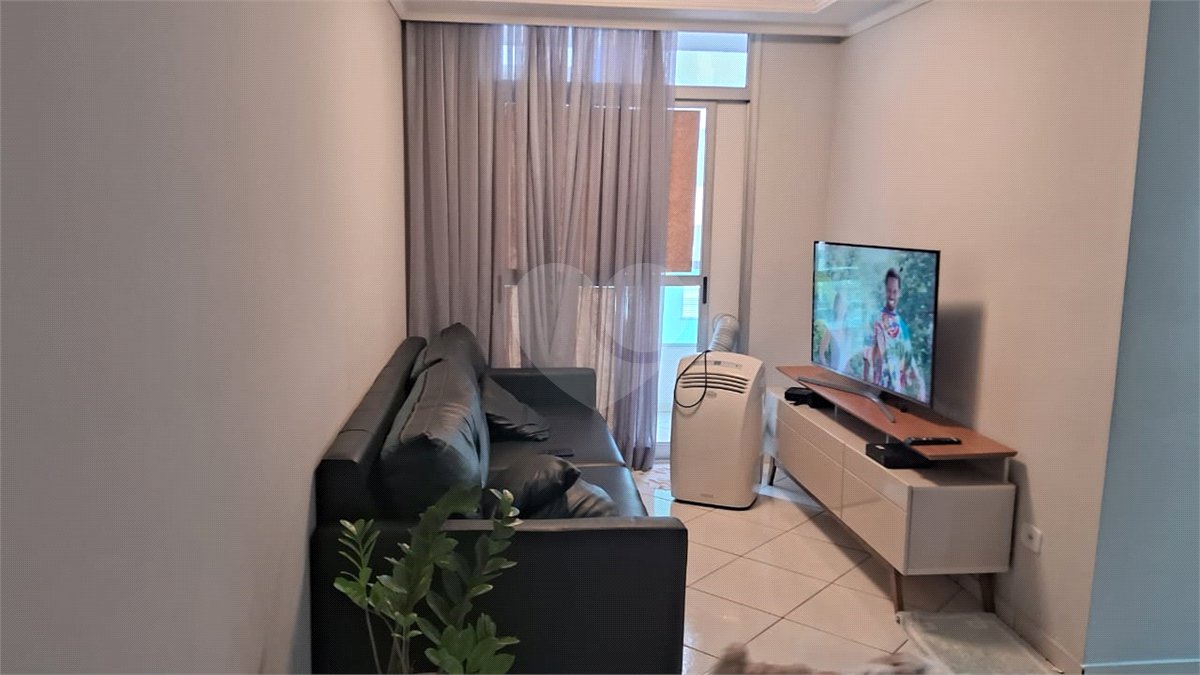 Apartamento à venda com 3 quartos, sendo 1 suíte,  em Tatuapé, São Paulo, SP