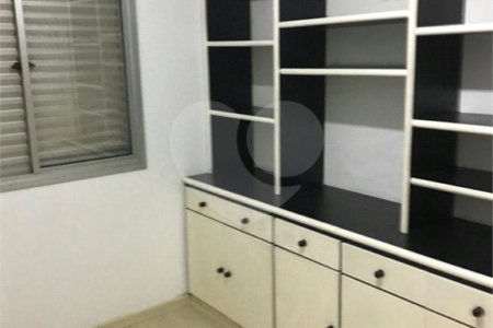 Apartamento à venda com 3 quartos, sendo 1 suíte, em Vila Andrade, São Paulo, SP