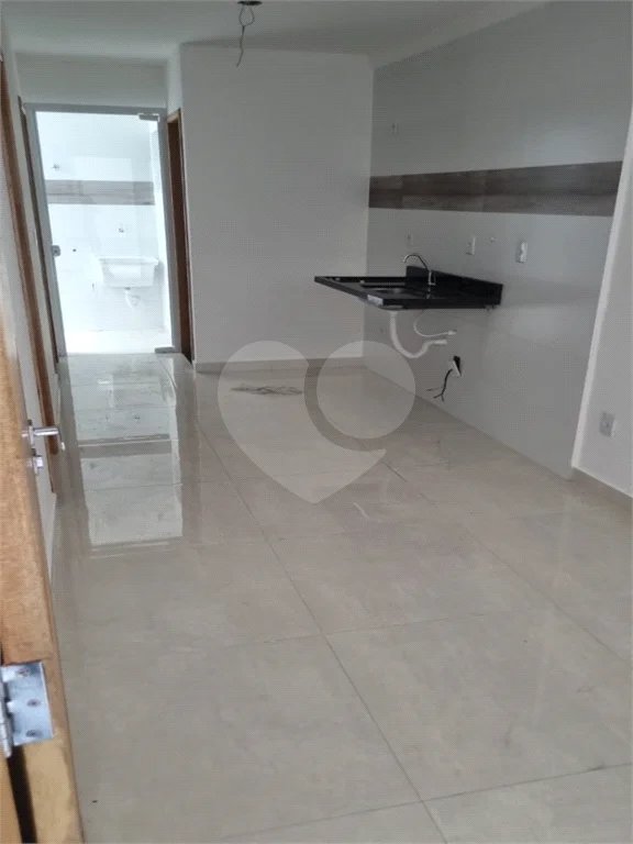 Excelente apartamento à venda, 2 quartos, ao lado do metrô Guilhermina-Esperança