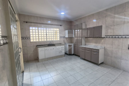 Casa à venda com 3 quartos, sendo 1 suíte,  em Jardim Jequitibá, Indaiatuba, SP