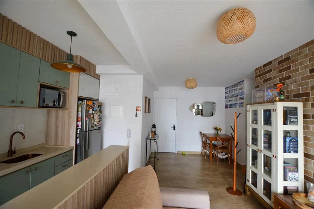 Apartamento à venda com 2 quartos, sendo 1 suíte, em Ferreira, São Paulo, SP