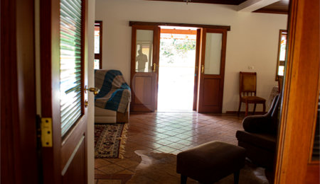 Sítio à venda com 4 quartos, sendo 2 suítes,  em Jardim Guaçu, São Roque, SP