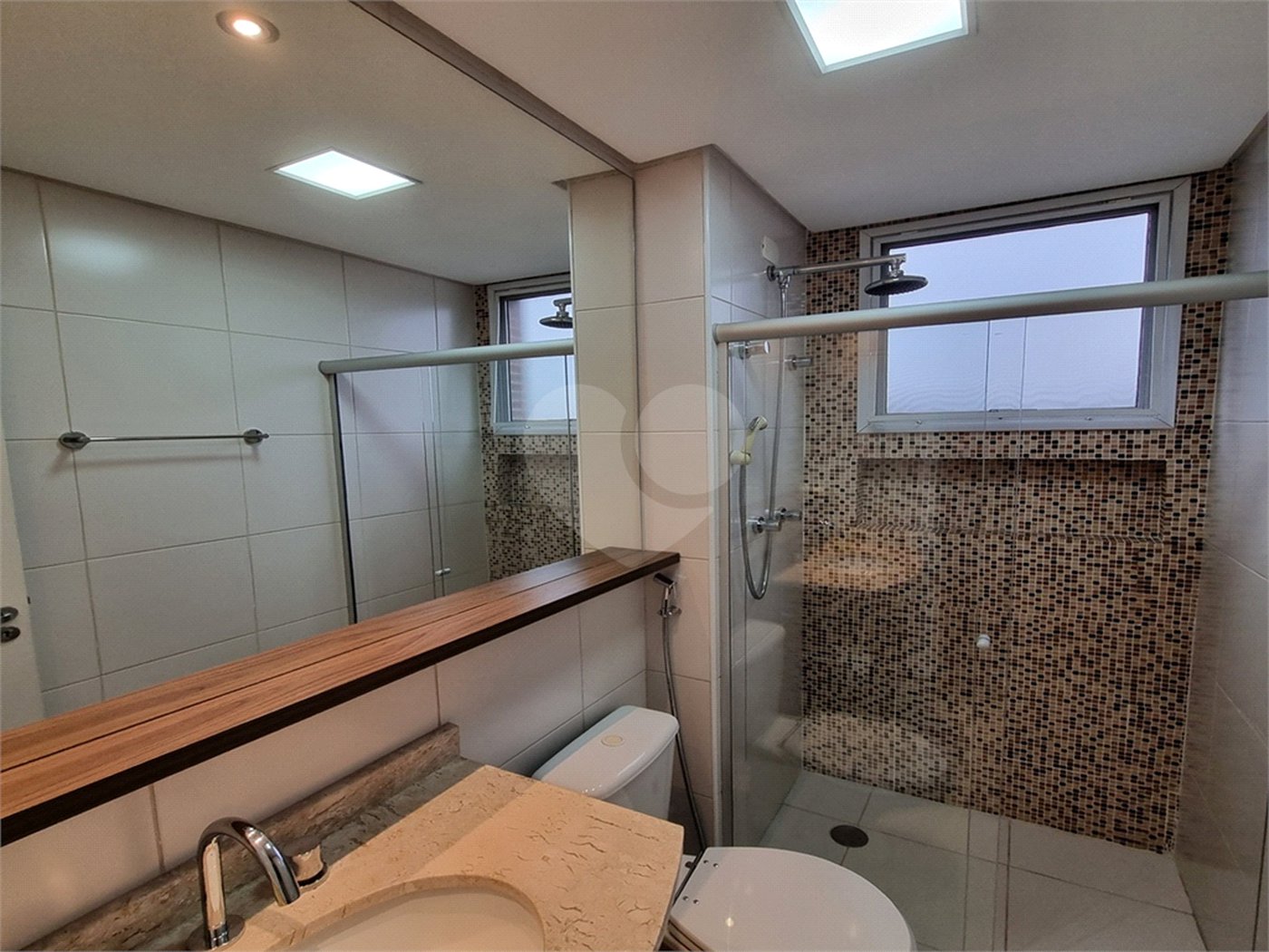 Apartamento à venda com 2 quartos, sendo 1 suíte, em Santa Teresinha, São Paulo, SP