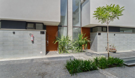Casa à venda com 4 suítes no condomínio Edifício Jade, São Paulo - SP