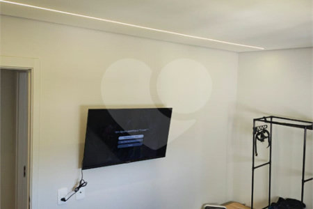 Apartamento com 54m², 3 dormitórios, 1 vaga, à venda em Santo Amaro.