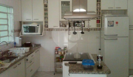 Sobrado à venda com 3 quartos, sendo 2 suítes,  em Vila Guilherme, São Paulo, SP