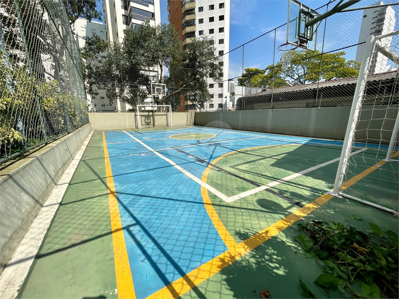 Apartamento à venda com 4 quartos, sendo 3 suítes, em Campo Belo, São Paulo, SP