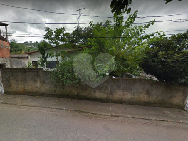 Casa Térrea à venda com 4 quartos em Horto, São Paulo, SP