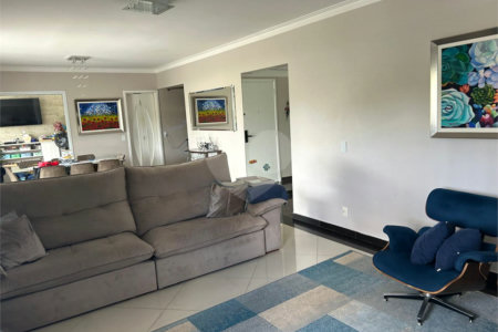 Apartamento à venda com 3 suítes em Jardim Marajoara, São Paulo, SP
