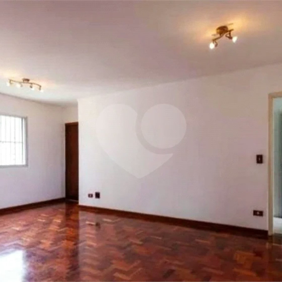 Apartamento à venda com 3 quartos, sendo 1 suíte, em Santa Teresinha, São Paulo, SP