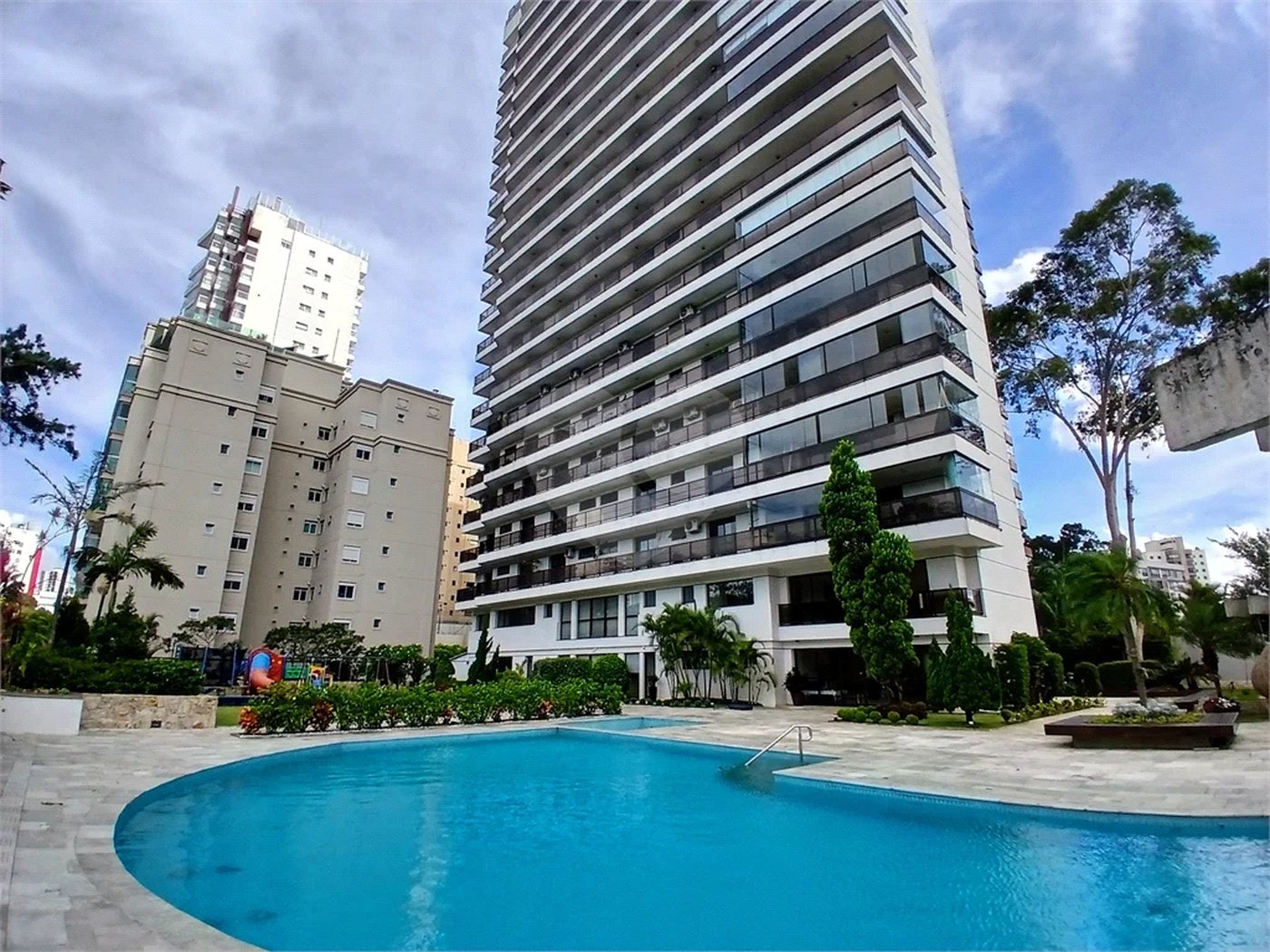 Apartamento à venda com 4 suítes em Santana, São Paulo, SP