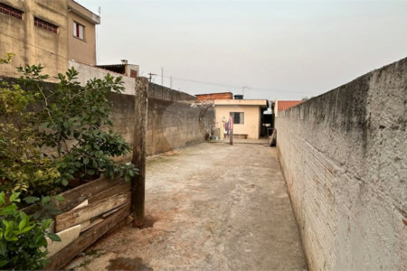 Casa à venda com 2 quartos em Vila São Paulo, Mogi das Cruzes, SP