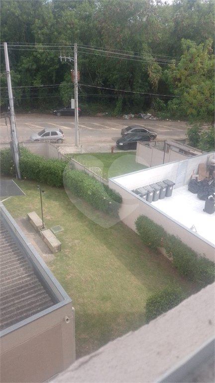 Apartamento para alugar com 2 quartos em Santíssimo, Rio de Janeiro, RJ