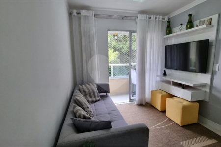 Apartamento à venda com 3 quartos, sendo 1 suíte, em Jardim Esmeralda, São Paulo, SP