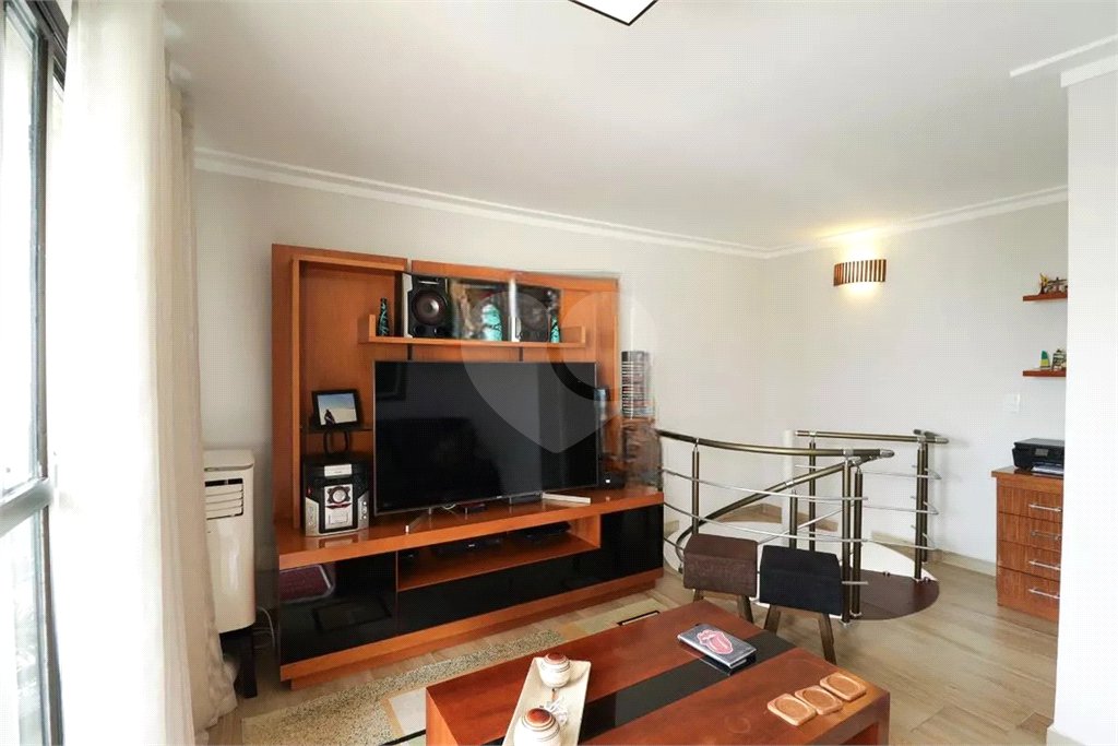 Cobertura à venda com 3 quartos, sendo 1 suíte,  em Santana, São Paulo, SP