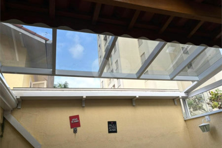 Casa à venda com 3 quartos, sendo 1 suíte, no condomínio Villagio Vicino, São Paulo - SP