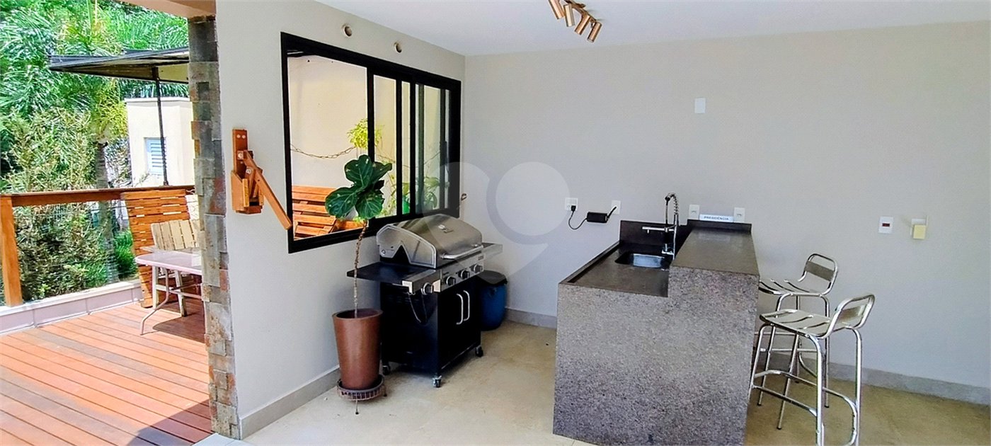 Casa à venda com 3 suítes no condomínio Porto do Sol, Valinhos - SP