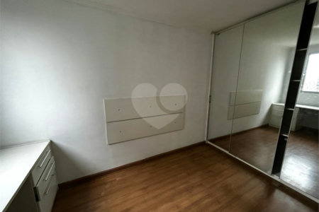 Apartamento à venda com 2 quartos, sendo 1 suíte, em Vila Suzana, São Paulo, SP