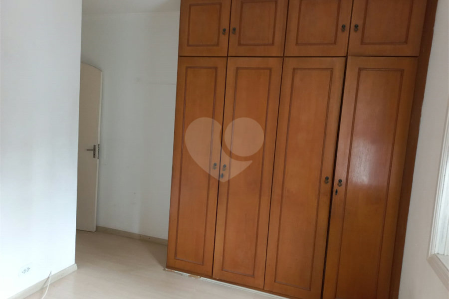Sobrado à venda com 3 quartos em Santana, São Paulo, SP