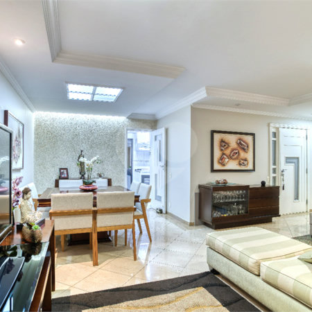 Apartamento à venda com 4 quartos, sendo 3 suítes, em Alto da Boa Vista, São Paulo, SP