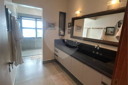 Casa à venda com 3 suítes no condomínio Campo de Toscana, Vinhedo - SP