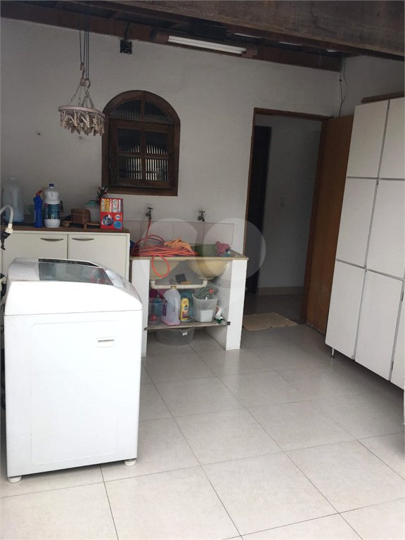 Sobrado à venda com 3 suítes em Vila Nivi, São Paulo, SP