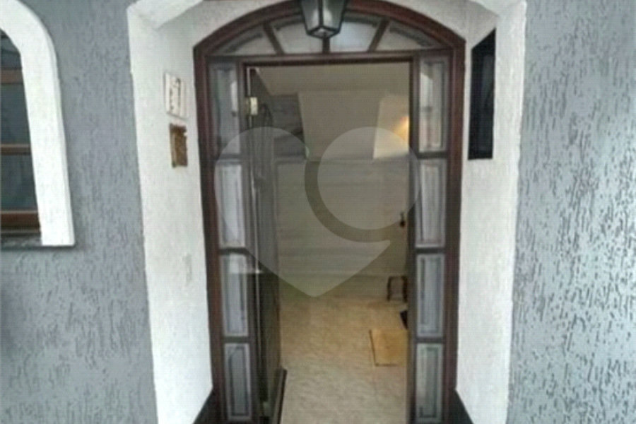 Sobrado à venda com 4 quartos, sendo 2 suítes, em Vila Maria Alta, São Paulo, SP