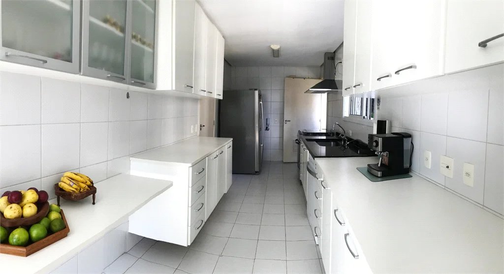 Apartamento à venda com 2 suítes em Vila Andrade, São Paulo, SP