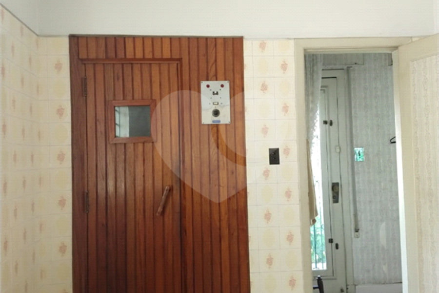 Sobrado à venda com 4 quartos em Sumaré, São Paulo, SP