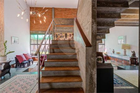 Casa à venda com 3 suítes em Interlagos, São Paulo, SP