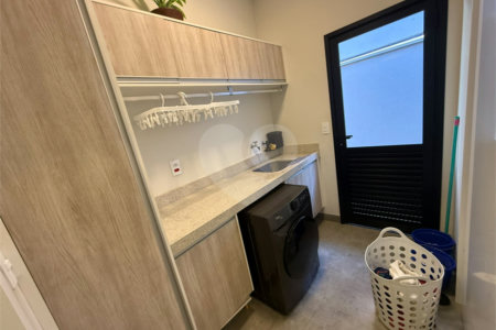 Casa à venda com 3 suítes no condomínio Costa das Areias, Salto - SP