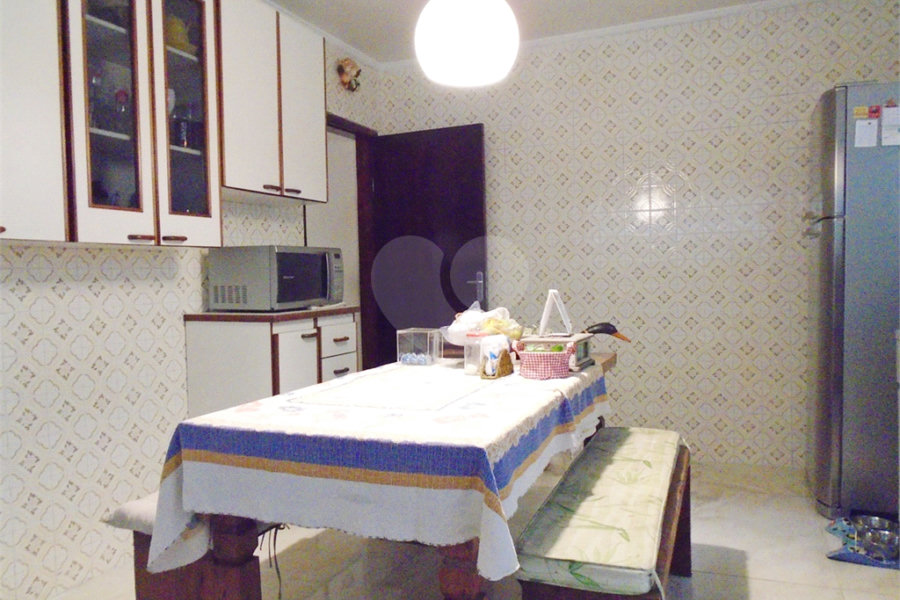 Casa à venda com 3 quartos, sendo 1 suíte, no condomínio Praça Doutor José Augusto César,8, São Paulo - SP