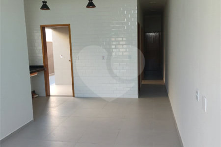 Casa à venda com 3 quartos, sendo 1 suíte,  em Balneário São João Batista 3, Peruíbe, SP