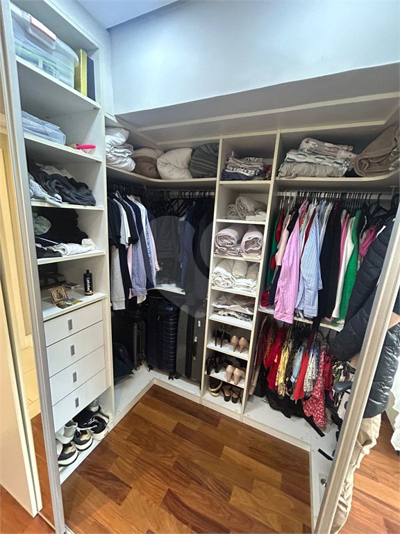 Apartamento à venda com 2 suítes em Parque Reboucas, São Paulo, SP