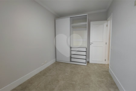 Apartamento à venda ou para alugar com 2 quartos, sendo 1 suíte, em Alto da Boa Vista, São Paulo, SP
