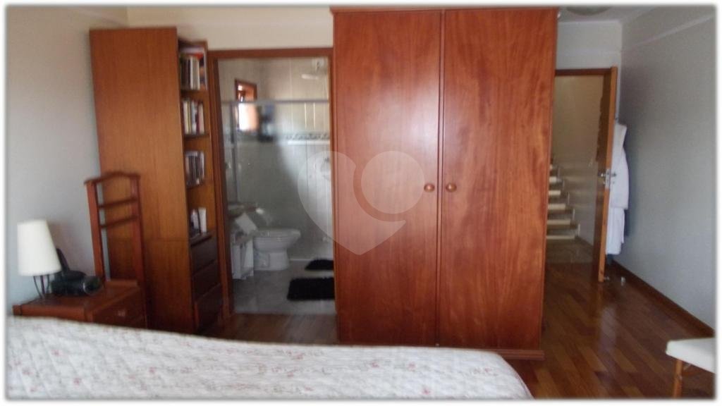 Sobrado à venda com 3 quartos, sendo 2 suítes, em Água Fria, São Paulo, SP
